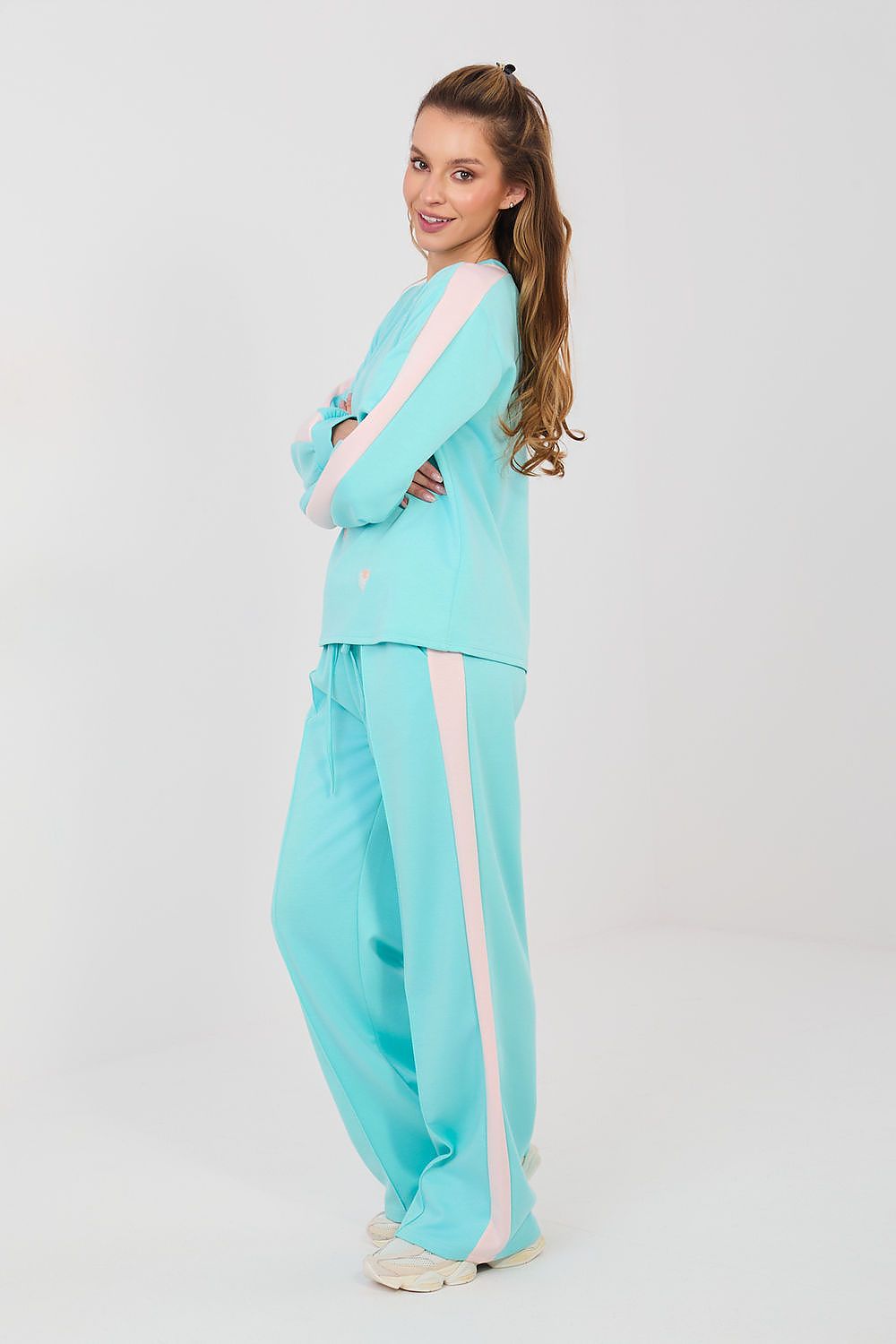  L`ensemble model 224270 Rue Paris 