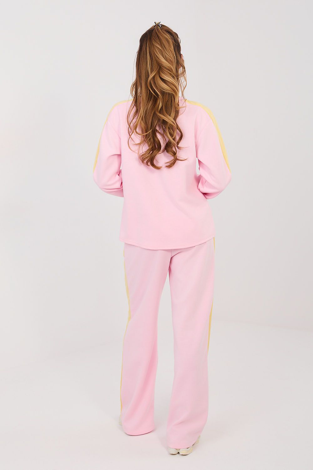  L`ensemble model 224271 Rue Paris 