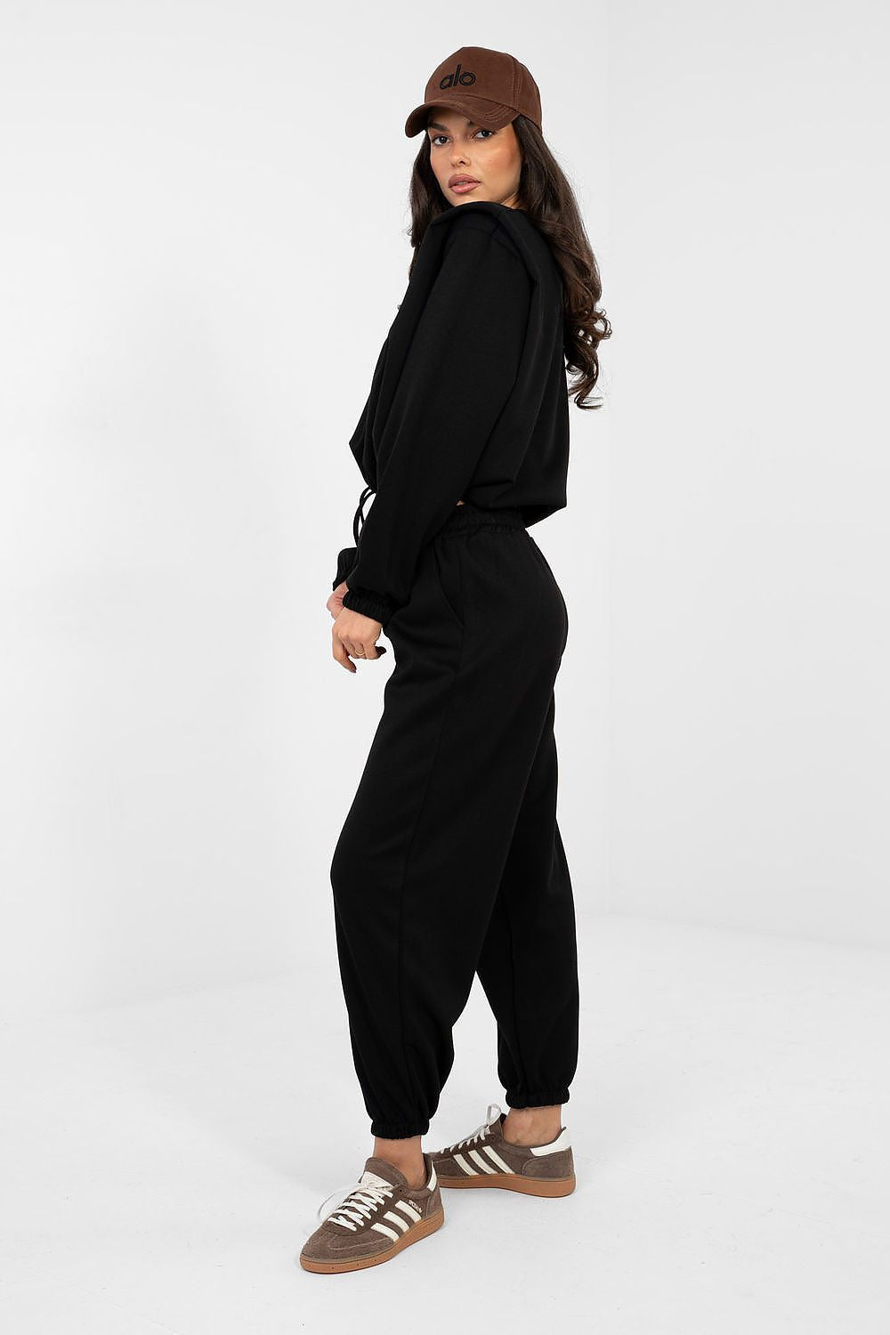  L`ensemble model 224456 Rue Paris 