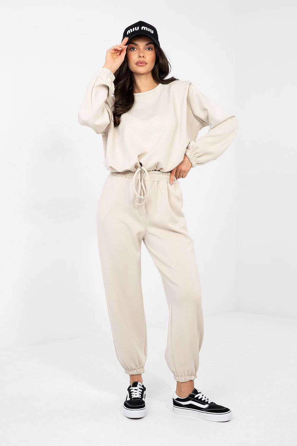  L`ensemble model 224459 Rue Paris 