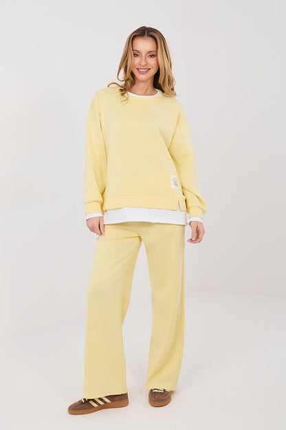  L`ensemble model 224660 Rue Paris 