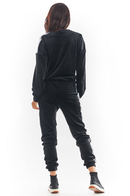  Pantalon survêtement model 149805 awama 