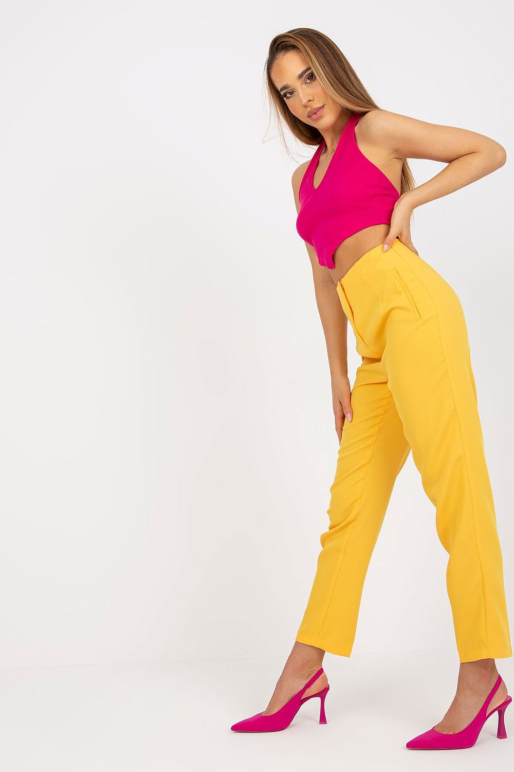  Pantalon femme model 168066 Xsapienza 