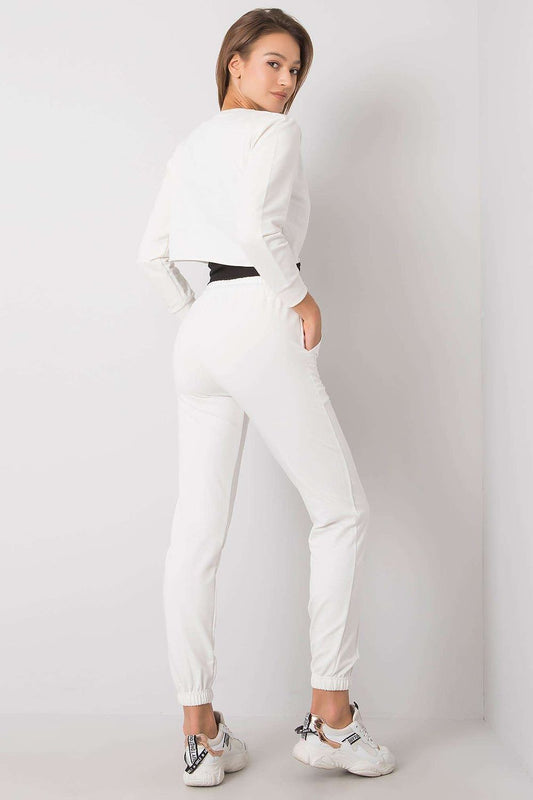  Pantalon femme model 168896 Rue Paris 