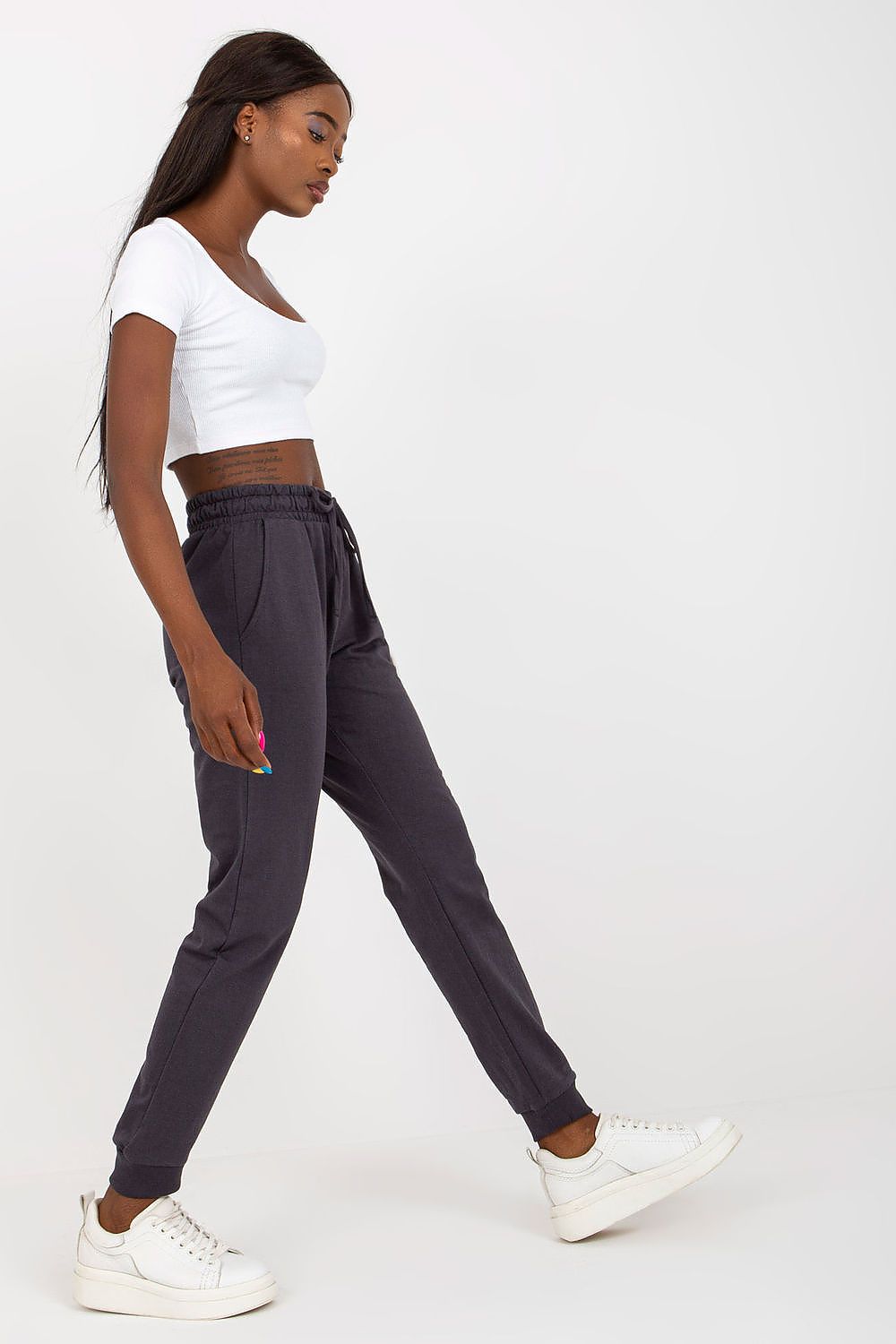  Pantalon survêtement model 169725 BFG 