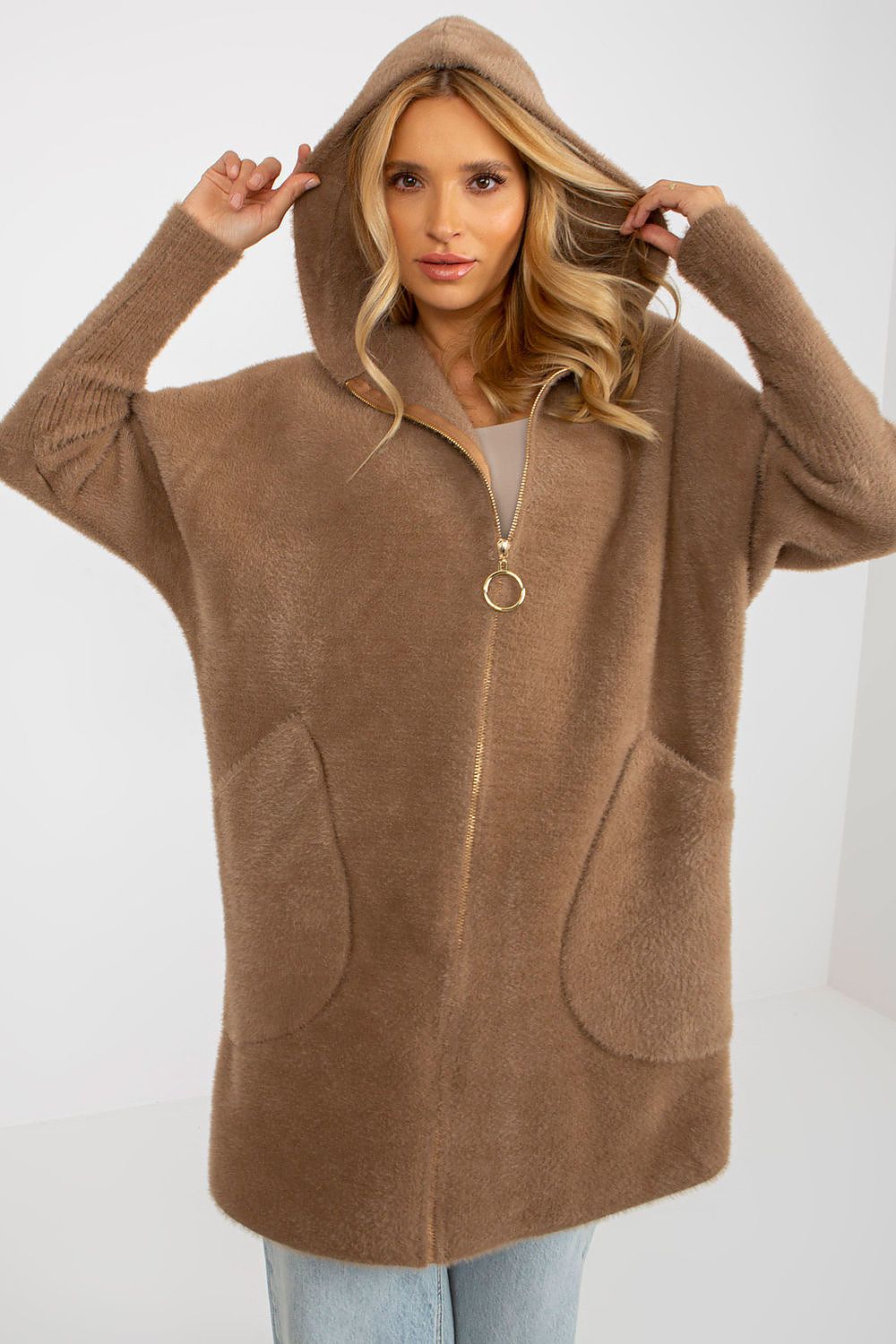  Manteau model 175943 MBM 