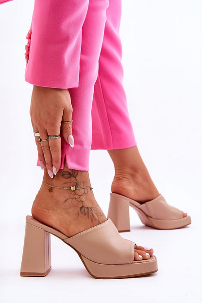  Clacquettes model 181070 Step in style 