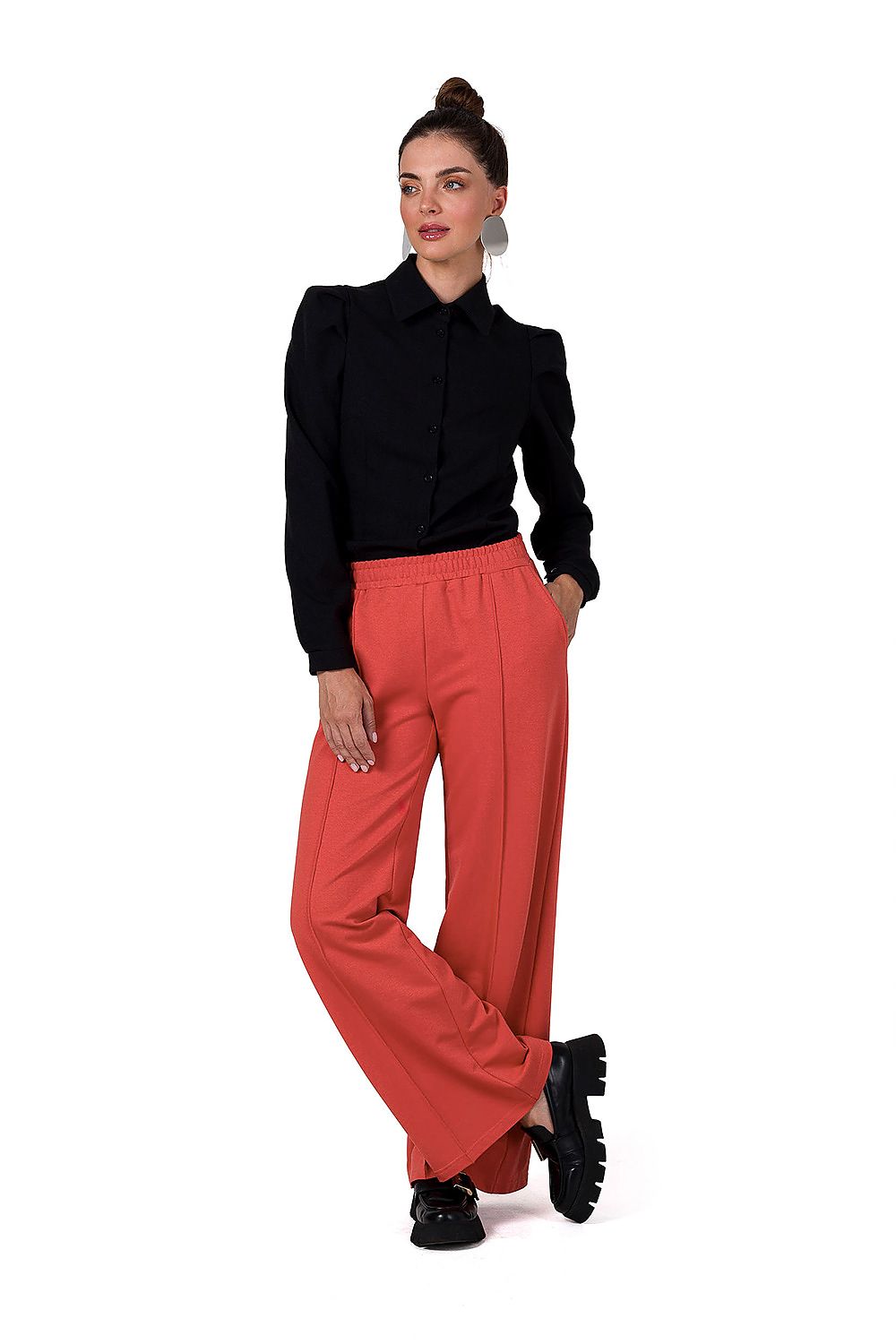  Pantalon femme model 185787 BeWear 