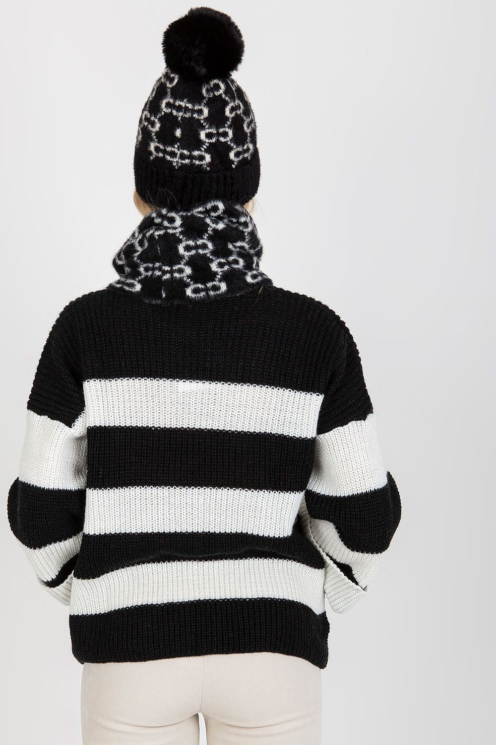  Bonnet model 185912 AT 