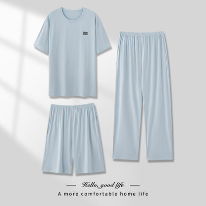 Ensemble trois pièces pour la maison.